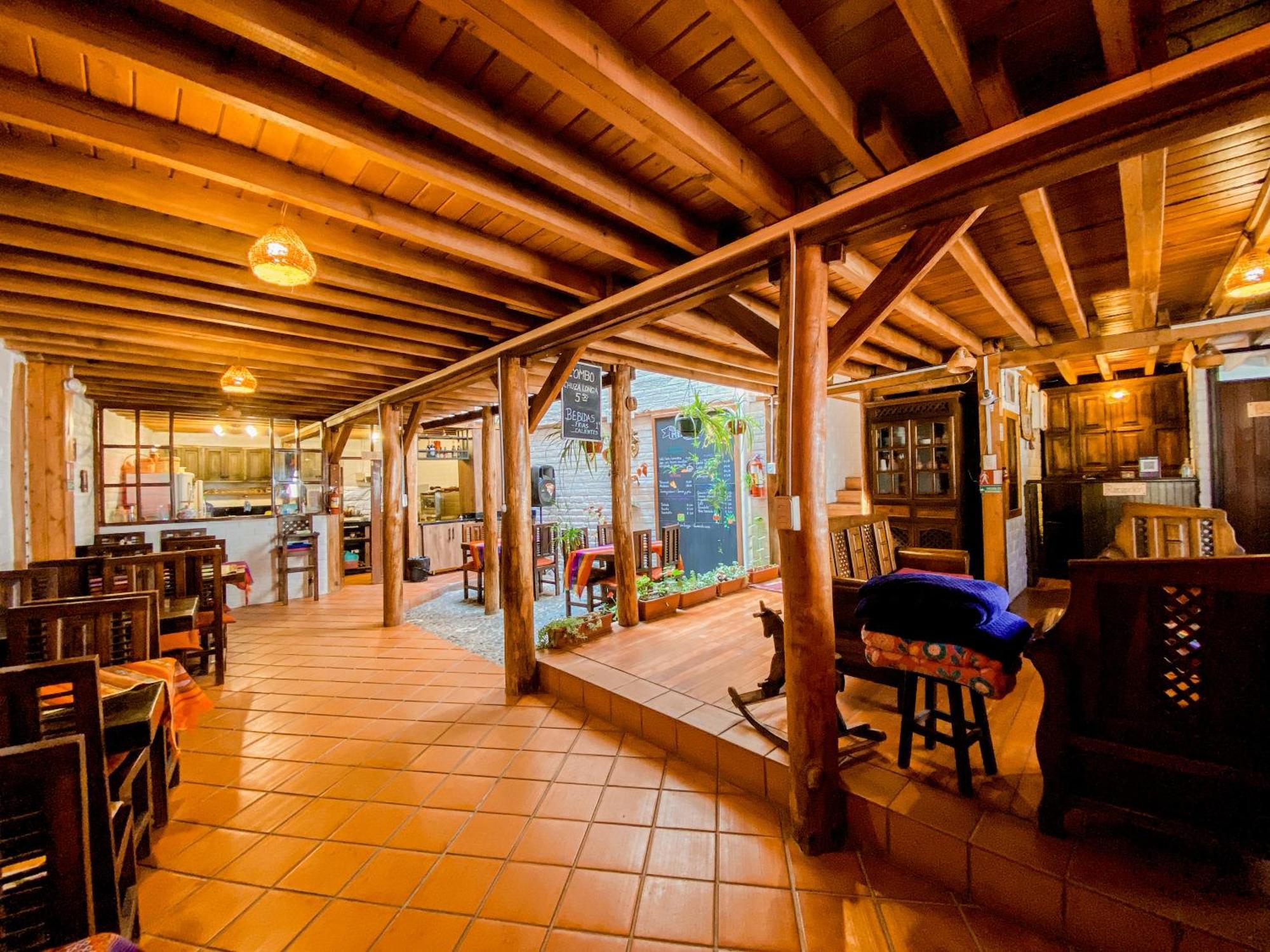 Chuza Longa Home Guamote Exteriér fotografie