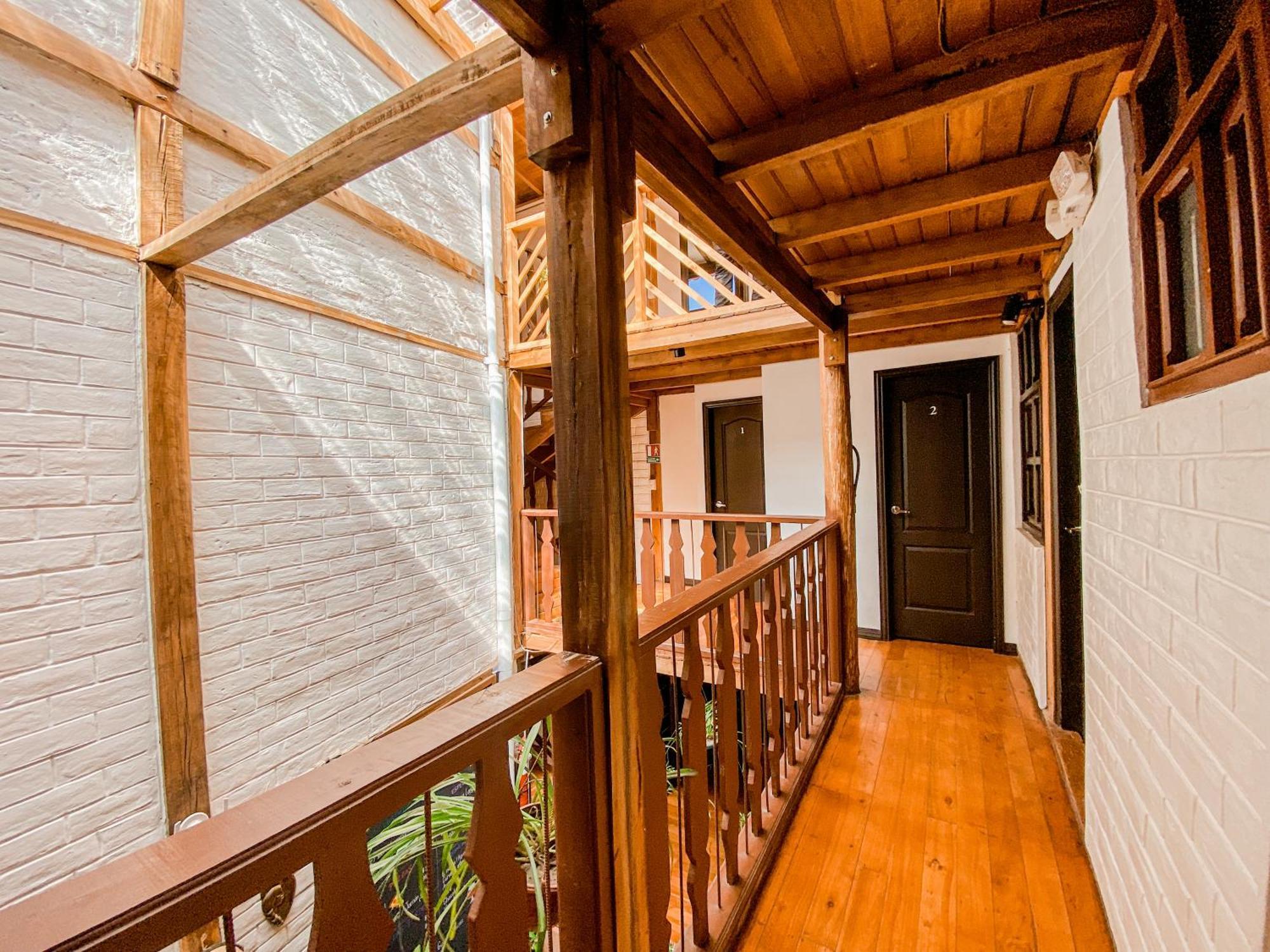 Chuza Longa Home Guamote Exteriér fotografie