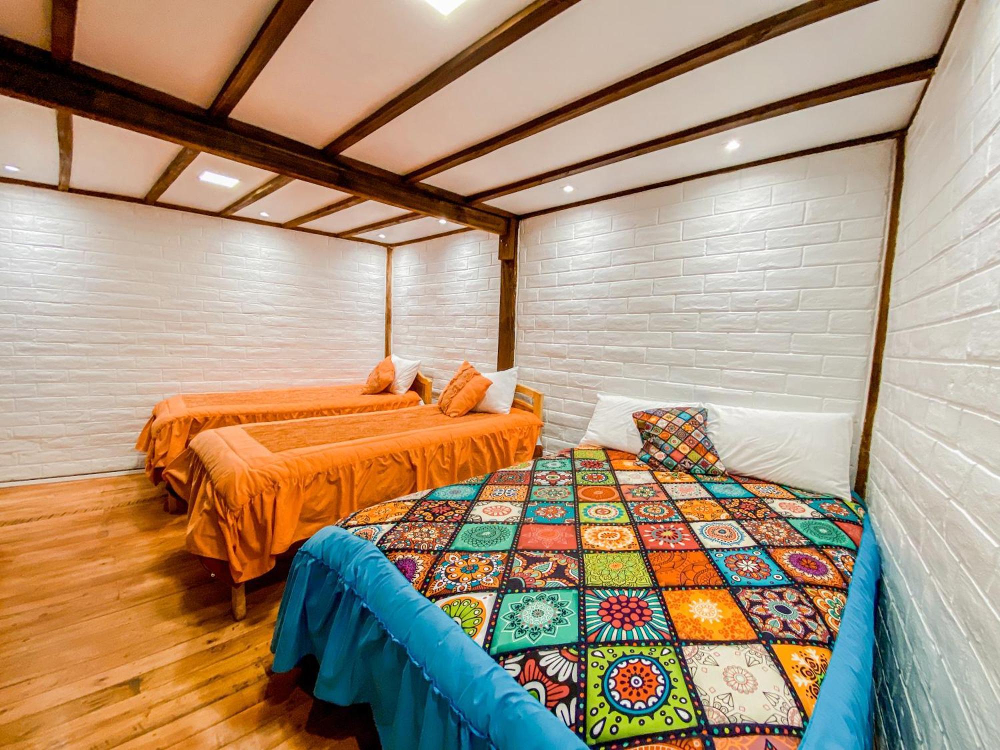 Chuza Longa Home Guamote Exteriér fotografie
