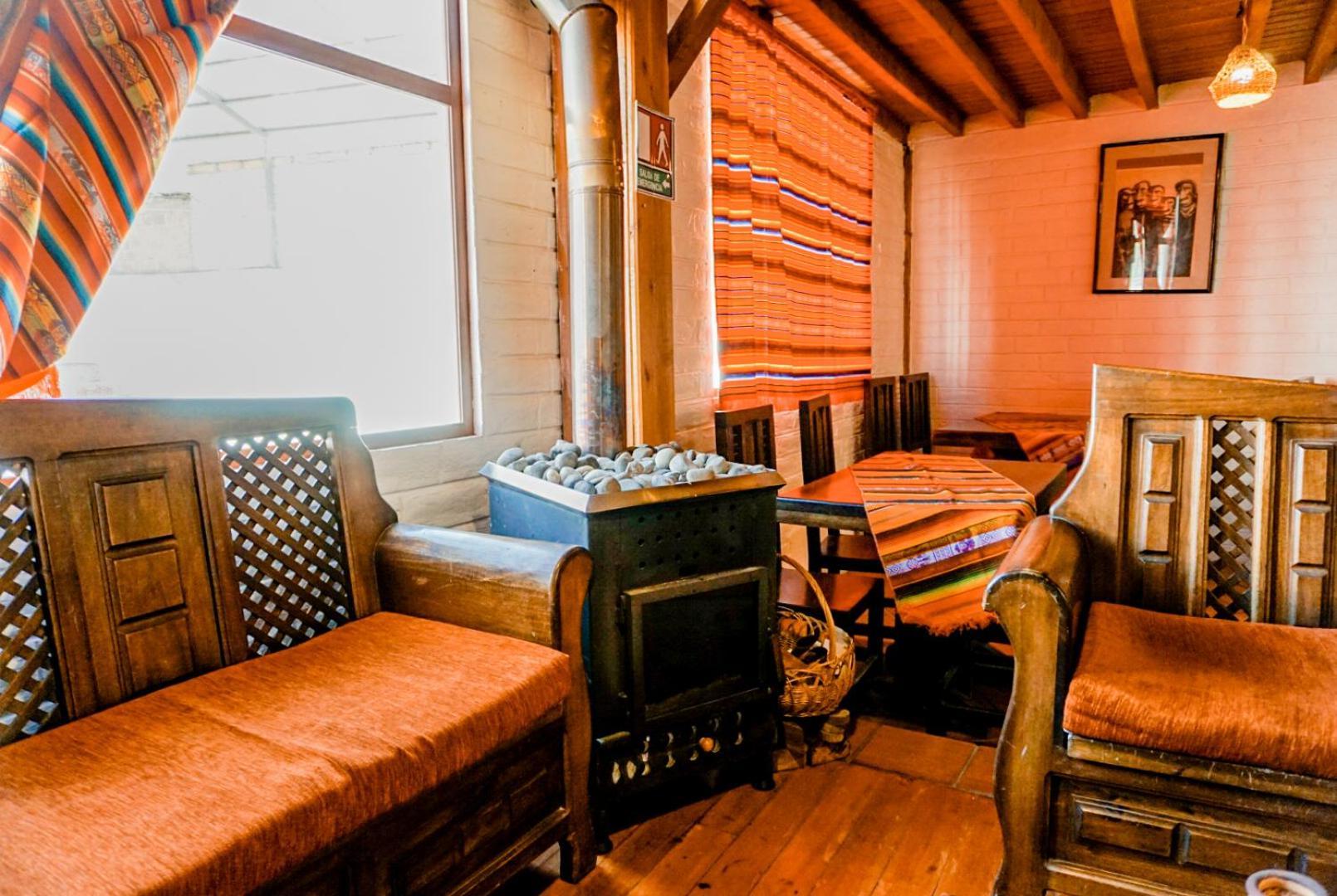 Chuza Longa Home Guamote Exteriér fotografie